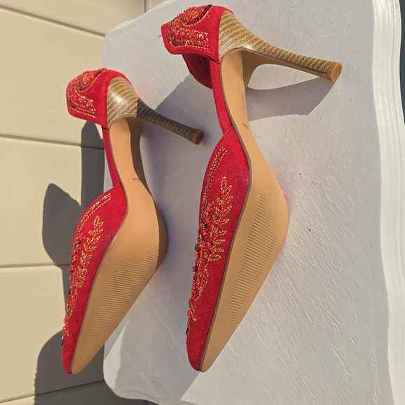 Shoes size 10 red faux suede - Picture 5 of 9